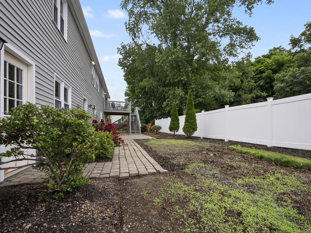 10 High Rock Road Stoneham, MA 02180 - Photo 32 of 35 Gallery Image 32