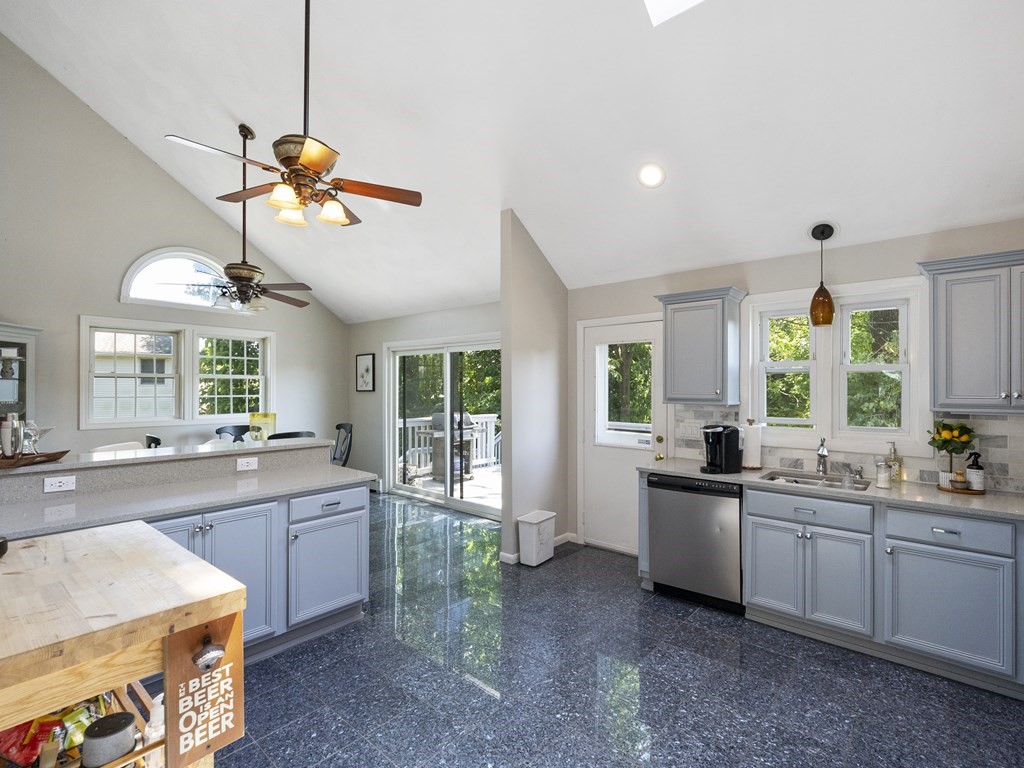 10 High Rock Road Stoneham, MA 02180 - Photo 8 of 35 Gallery Image 8