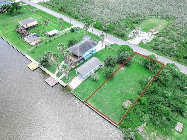 $62,000 | 212 County Road 299, Sargent, TX 77414