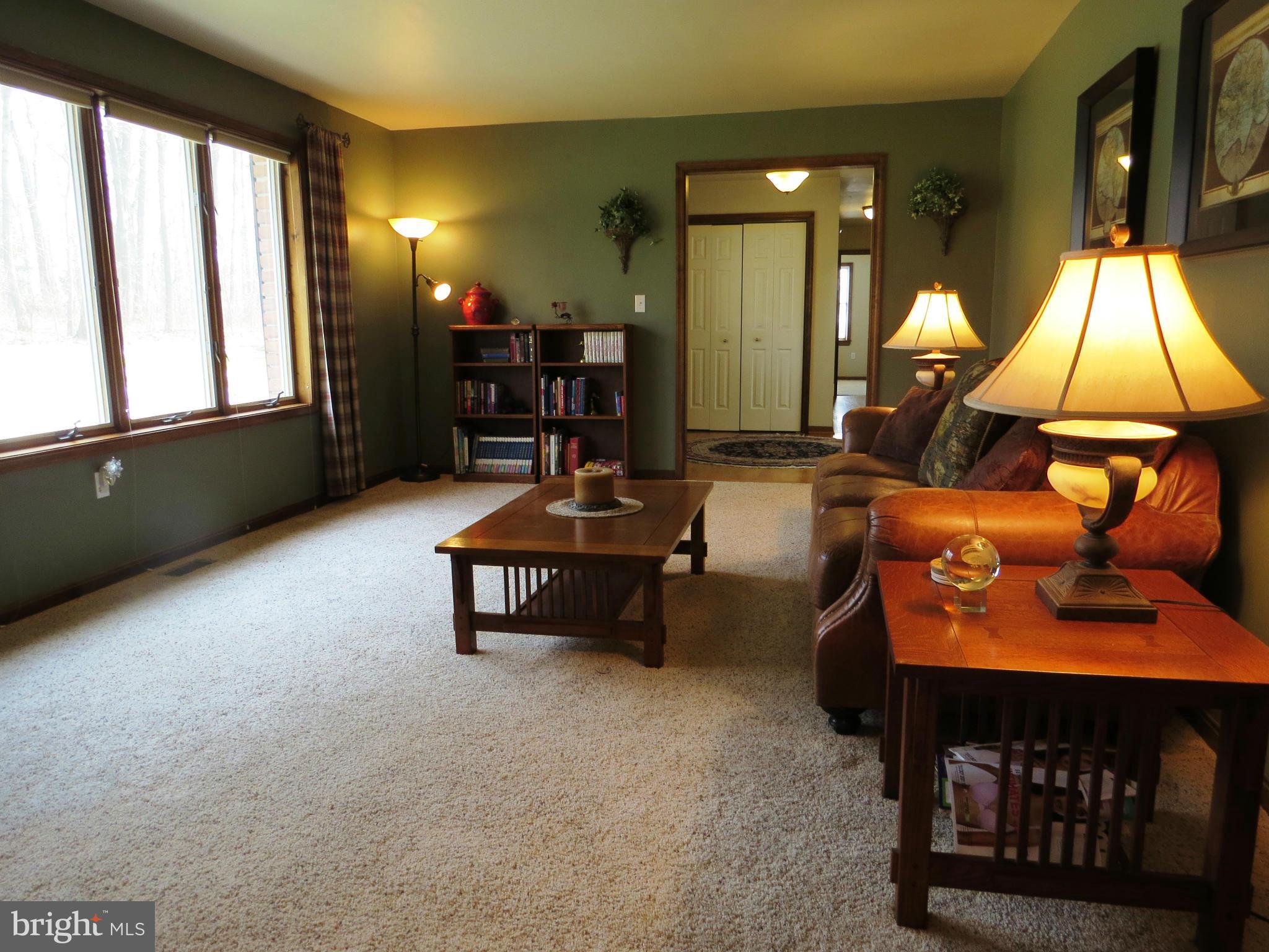 2218 Albert Rill Road Hampstead, MD 21074 - Photo 11 of 30 Living Room