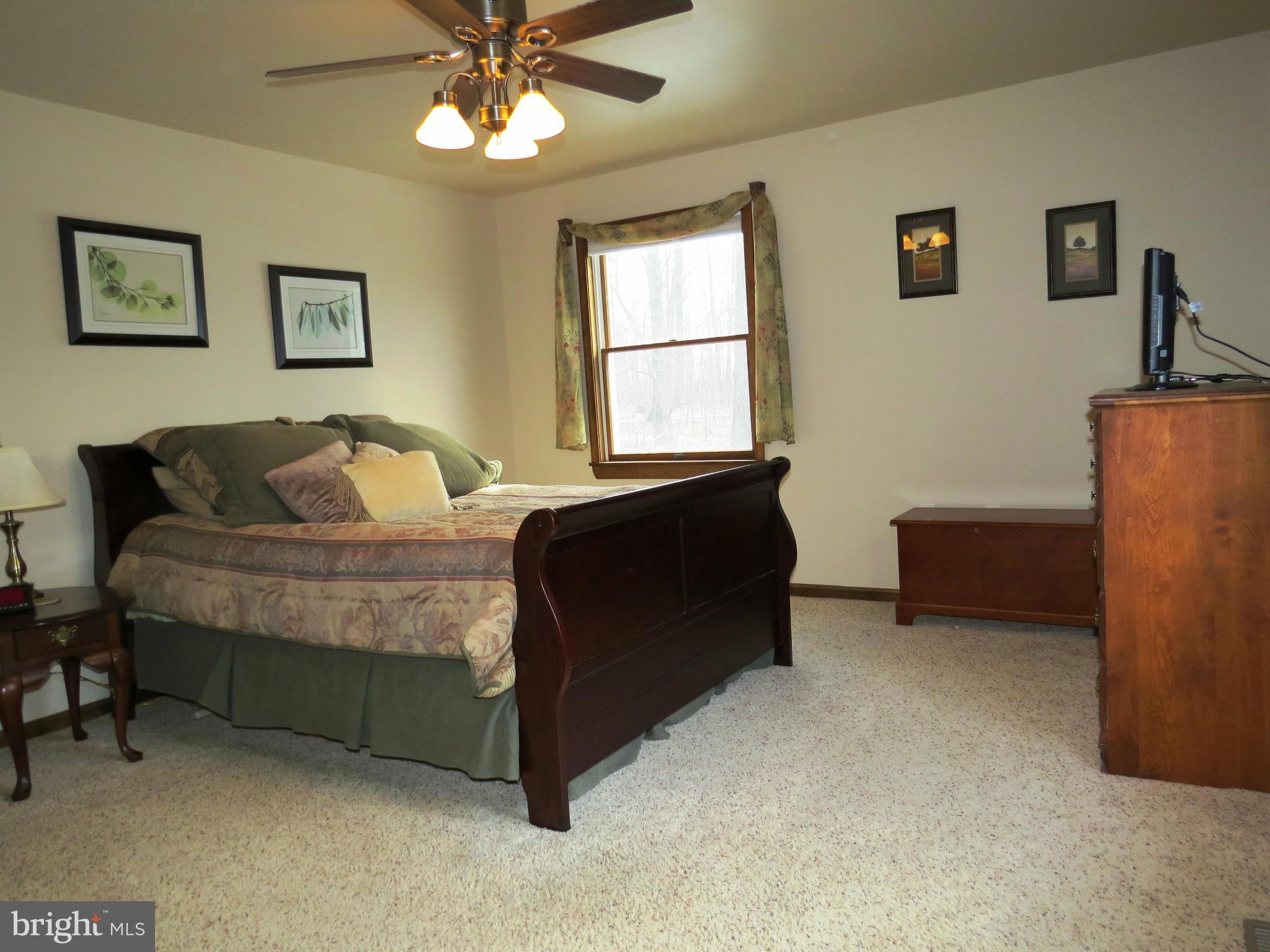 2218 Albert Rill Road Hampstead, MD 21074 - Photo 15 of 30 Bedroom (Master)