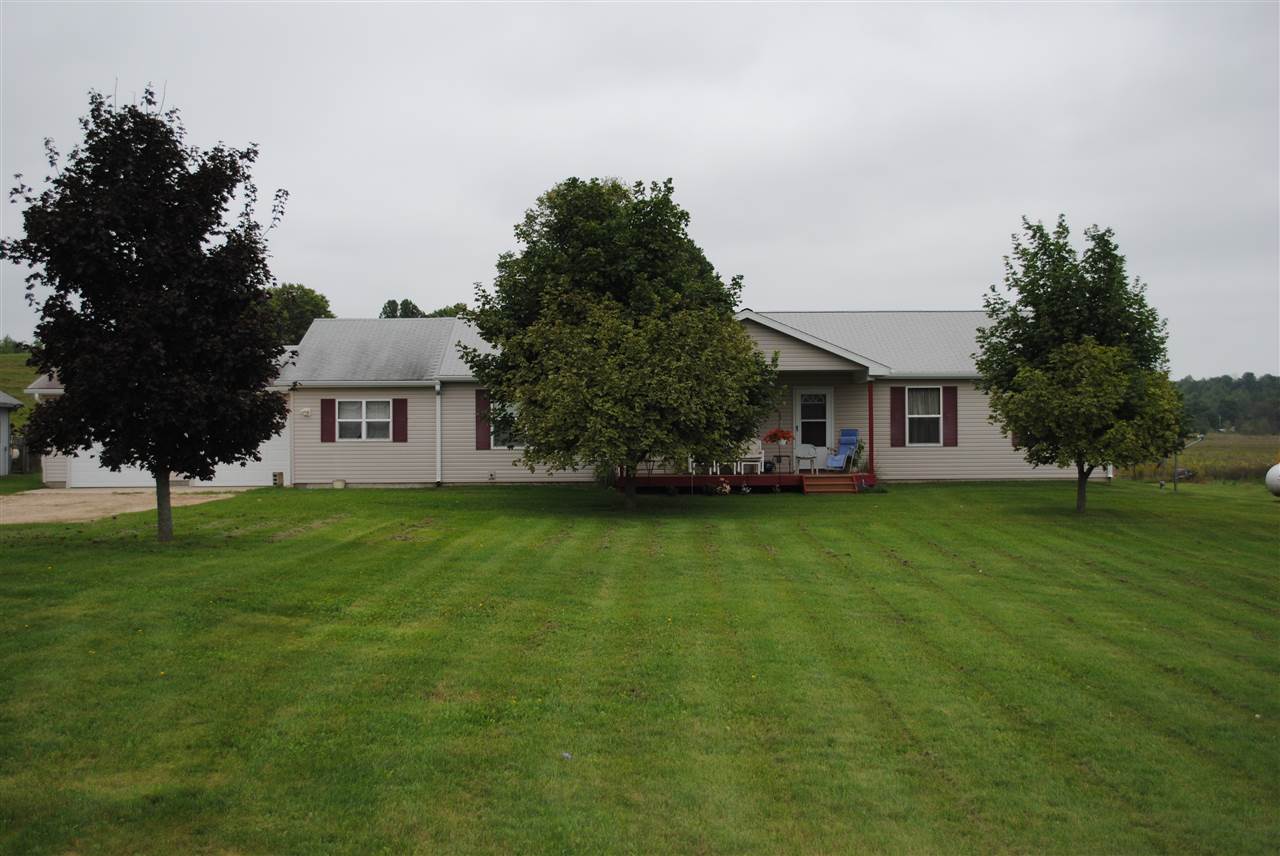 4258 North Seeley Road Manton, MI 49663 - Photo 2 of 62 1806024-1.JPG