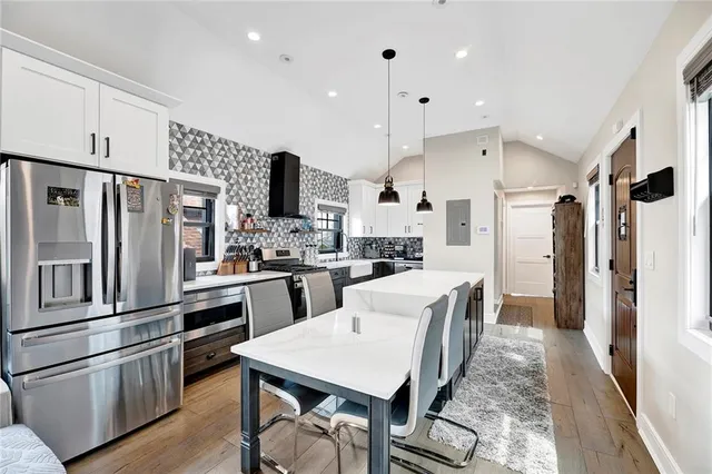 $809,000 | 53 Andrews Street | South Beach