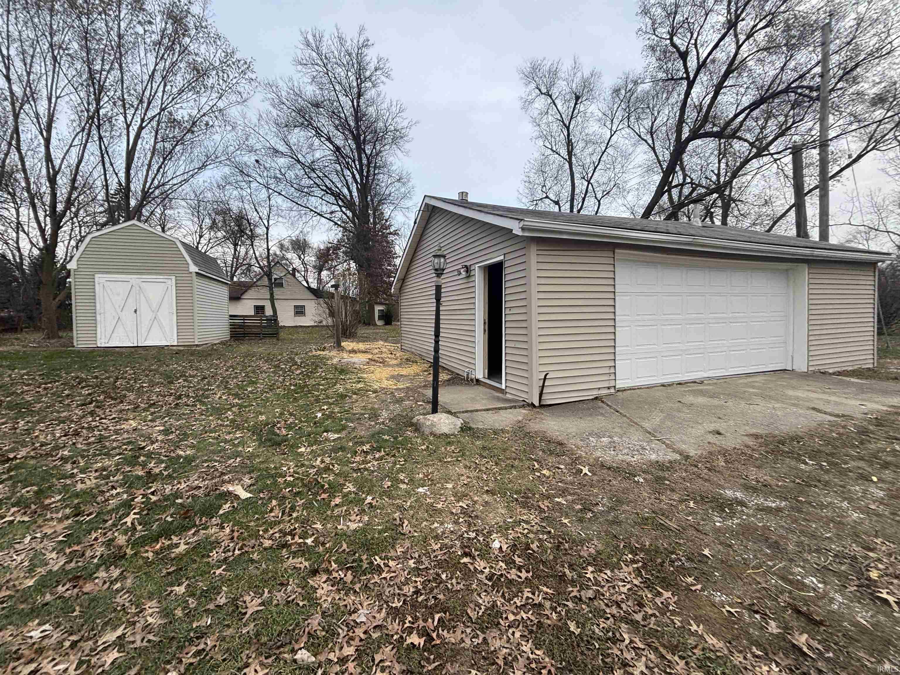 4904 Hatfield Road Fort Wayne, IN 46808 - Photo 8 of 23 Gallery Image 8