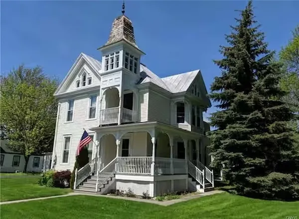 $649,000 | 208 South Broad Street, Hounsfield, NY 13685
