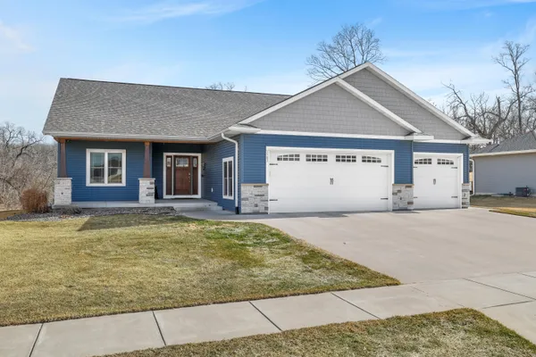 $625,000 | 1703 Bridger Drive, Holmen, WI 54636