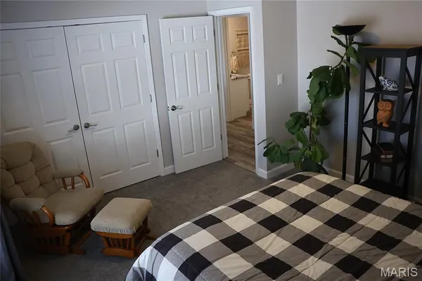 $189,900 | 885 Forest Avenue, Unit 303, Valley Park, MO 63088