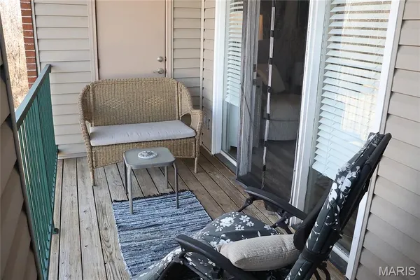 $189,900 | 885 Forest Avenue, Unit 303, Valley Park, MO 63088