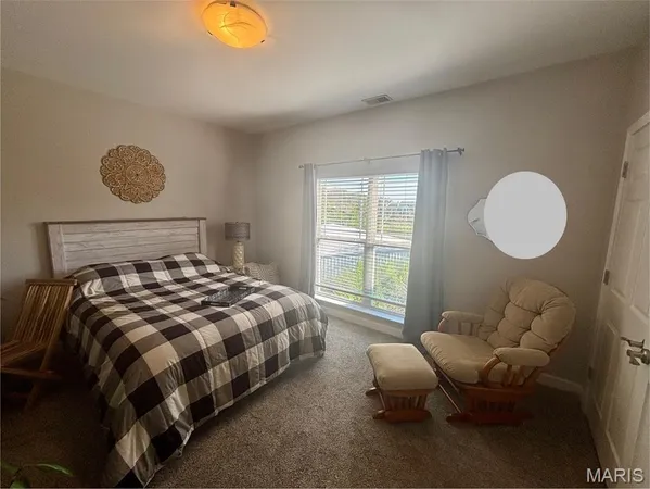 $189,900 | 885 Forest Avenue, Unit 303, Valley Park, MO 63088