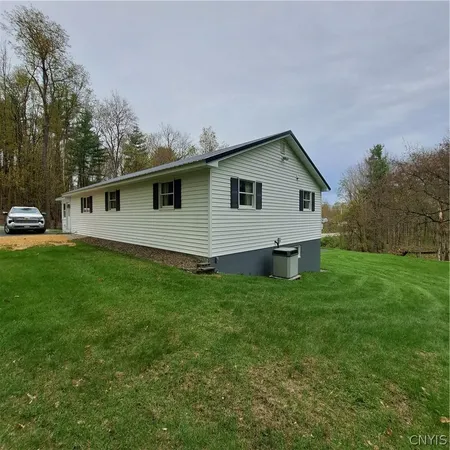 $249,900 | 2178 Woodside Drive, Camden, NY 13316