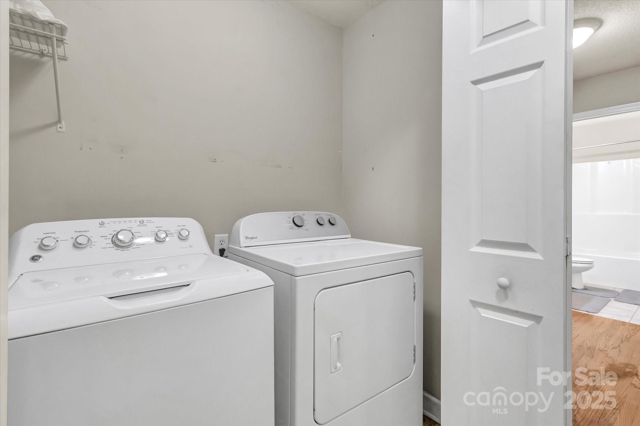 4773 Westwinds Road Lincolnton, NC 28092 - Photo 21 of 38 a utility room with dryer and washer