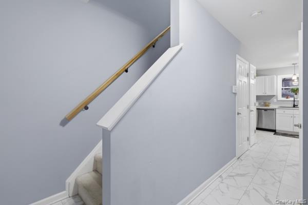 58 Darin Road Warwick, NY 10990 - Photo 15 of 37