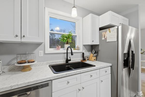 58 Darin Road Warwick, NY 10990 - Photo 8 of 37