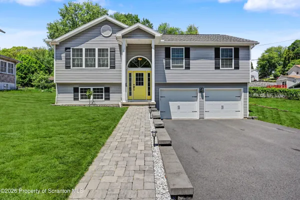 $344,900 | 226 Wyalusing Street, Old Forge, PA 18518