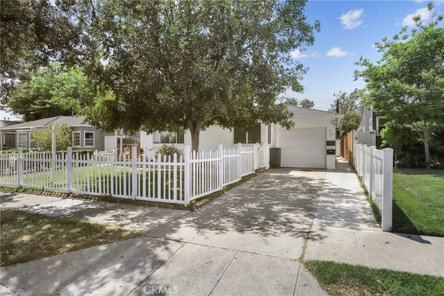 $1,450,000 | 2129 North Pepper Street, Burbank, CA 91505