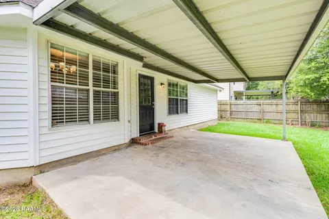 $220,000 | 110 Cleopatra Lane, Youngsville, LA 70592