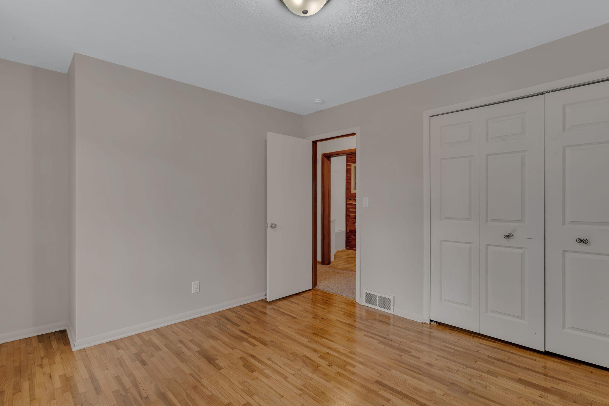 606 Cofield Street South Raymond, MN 56282 - Photo 15 of 30
