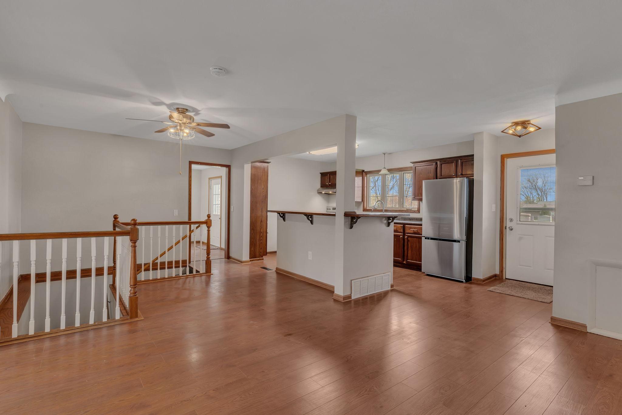 606 Cofield Street South Raymond, MN 56282 - Photo 2 of 30