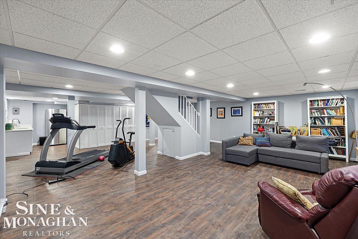 595 Thorntree Road Grosse Pointe Woods, MI 48236 - Photo 52 of 64