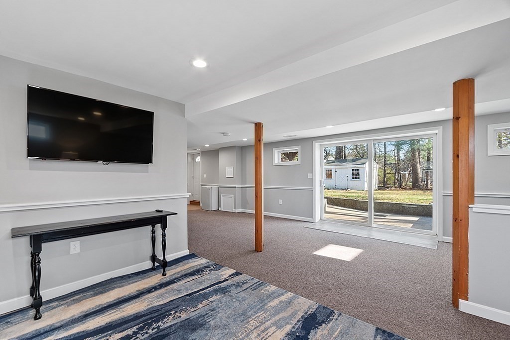 8 Haskell Road Pepperell, MA 01463 - Photo 35 of 41