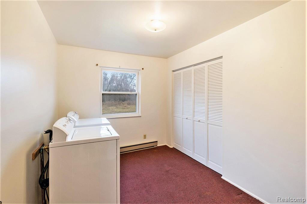 12265 Barnes Road Byron, MI 48418 - Photo 12 of 31