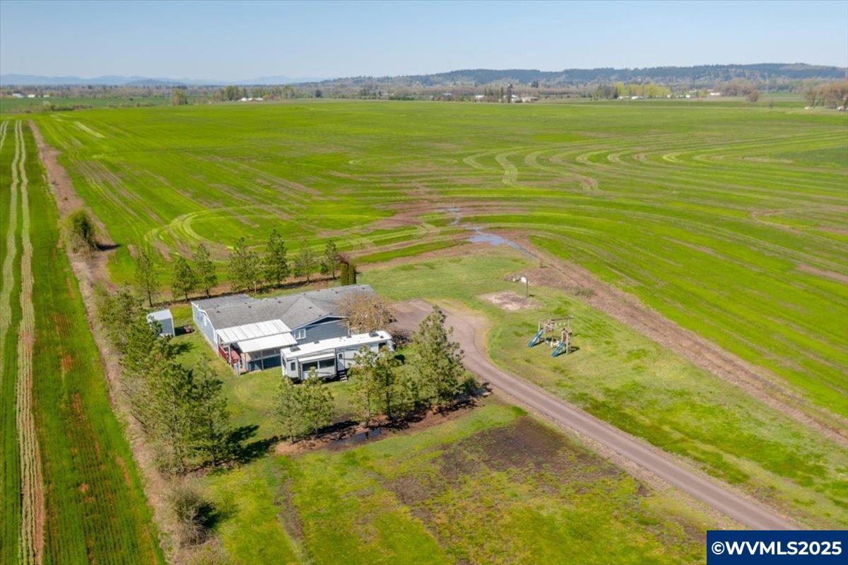 36062 Providence School Road Lebanon, OR 97355 - Photo 7 of 49 Gallery Image 7