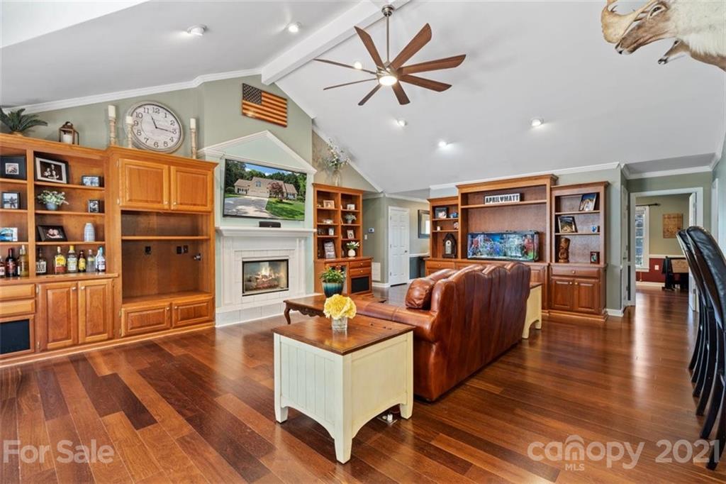 1915 Hempstead Road Rock Hill, SC 29732 - Photo 12 of 48 Gallery Image 12