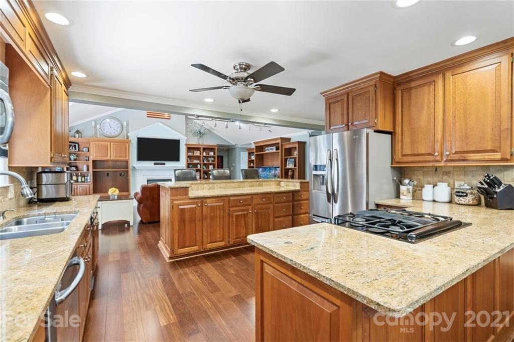 1915 Hempstead Road Rock Hill, SC 29732 - Photo 19 of 48 Gallery Image 19
