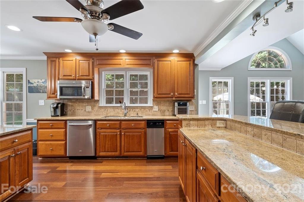 1915 Hempstead Road Rock Hill, SC 29732 - Photo 20 of 48 Gallery Image 20