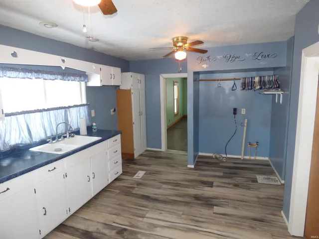 $159,900 | 1159 East McClurg Street, Frankfort, IN 46041