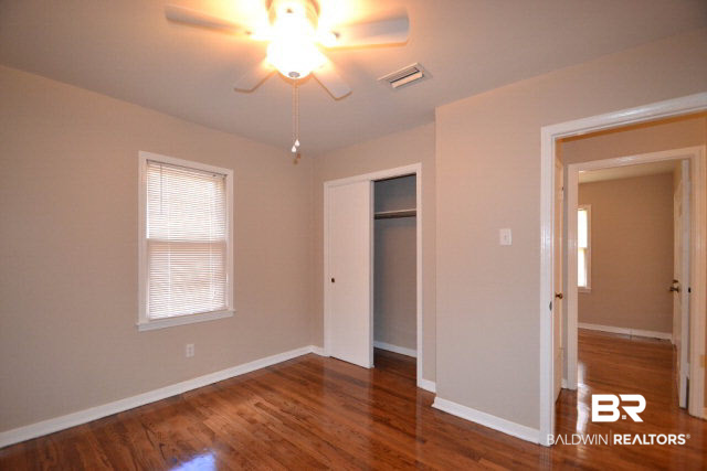 5417 Colonial Oaks Drive Mobile, AL 36618 - Photo 9 of 17