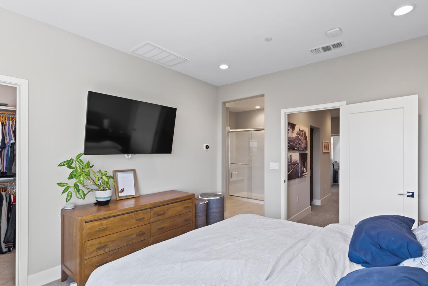202 Malley Way Campbell, CA 95008 - Photo 22 of 29 a bedroom with a bed and a flat screen tv