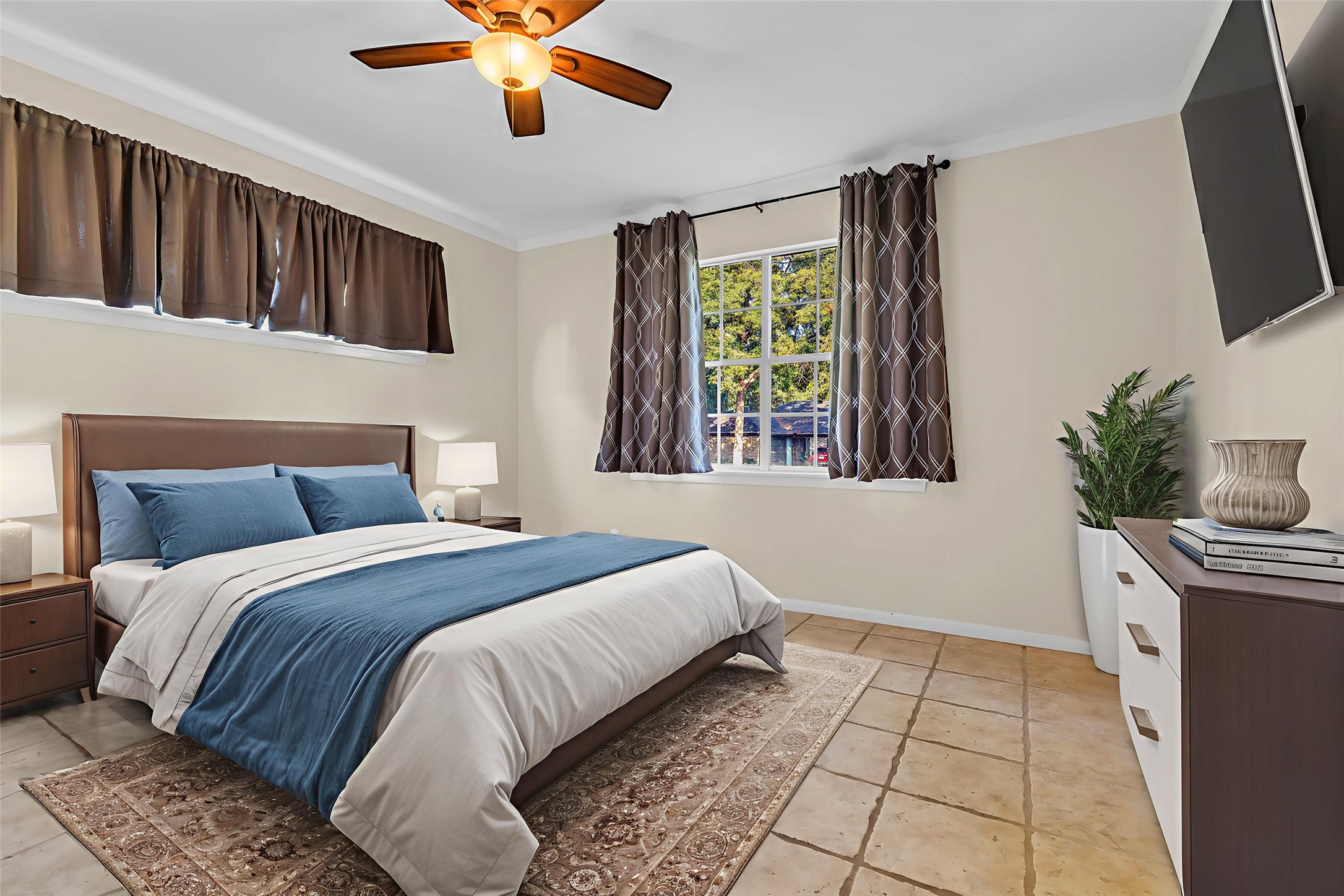 254 Point Clear Drive Conroe, TX 77304 - Photo 23 of 37 AI Staging