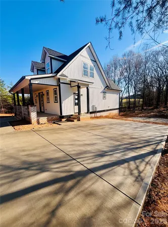$435,000 | 15678 Silver Road, Oakboro, NC 28129