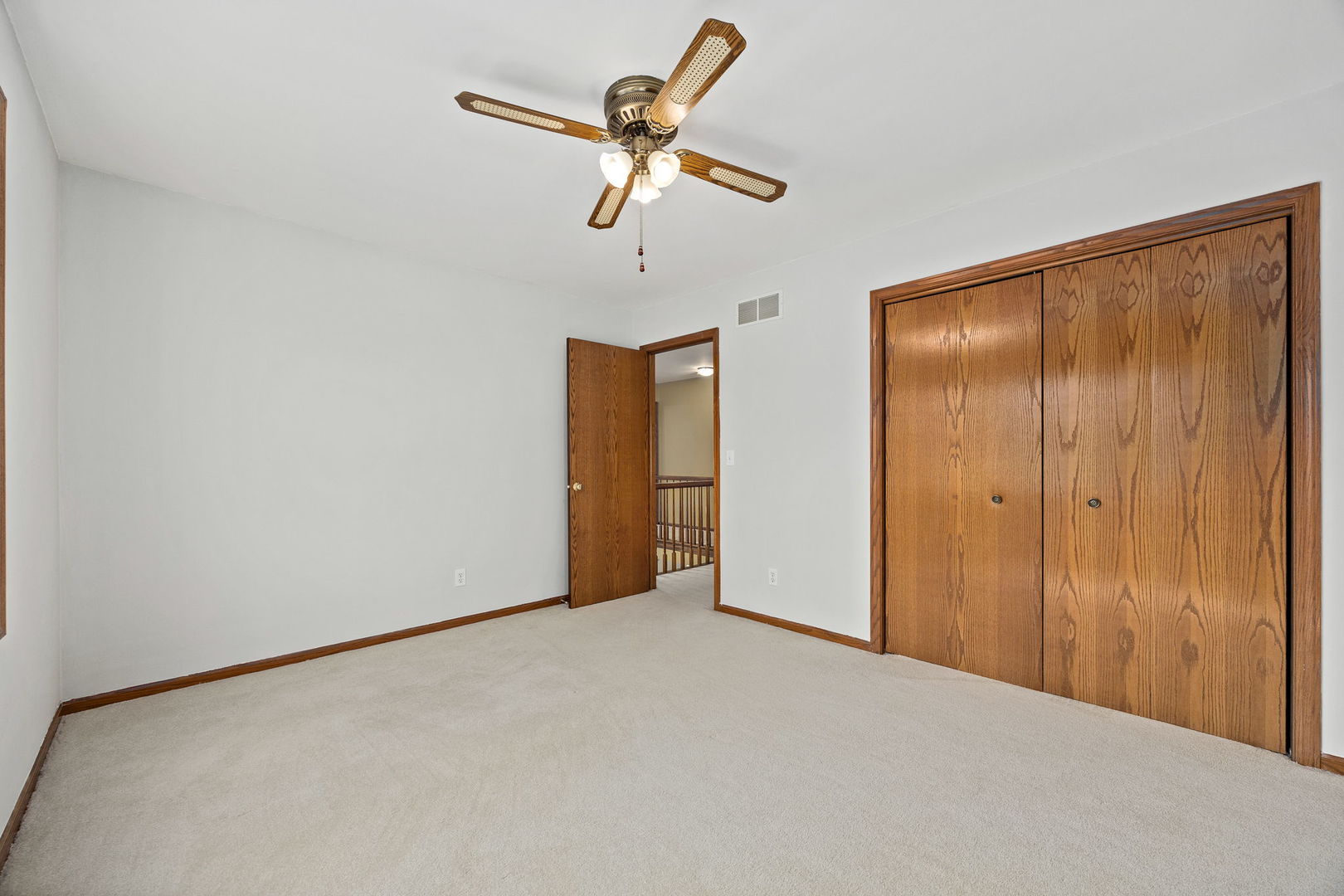 703 Avondale Lane Aurora, IL 60504 - Photo 27 of 40 a view of an empty room