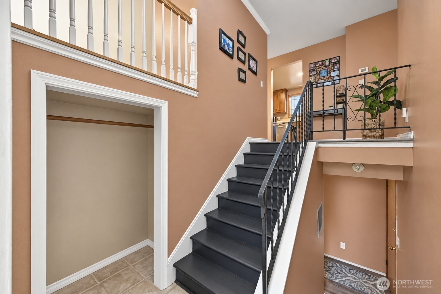 24105 3rd Place West Bothell, WA 98021 - Photo 6 of 23 Gallery Image 6