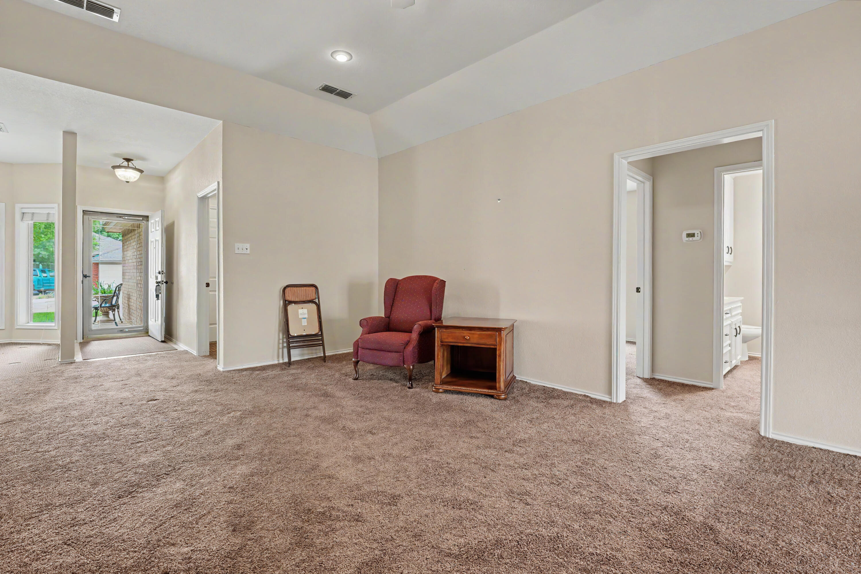 2902 85th Street Lubbock, TX 79423 - Photo 5 of 25 DSC01881