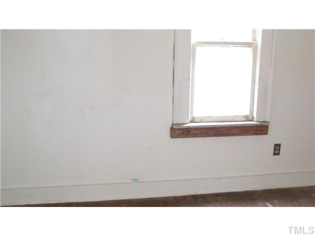 2919 Cheek Road Durham, NC 27704 - Photo 6 of 7