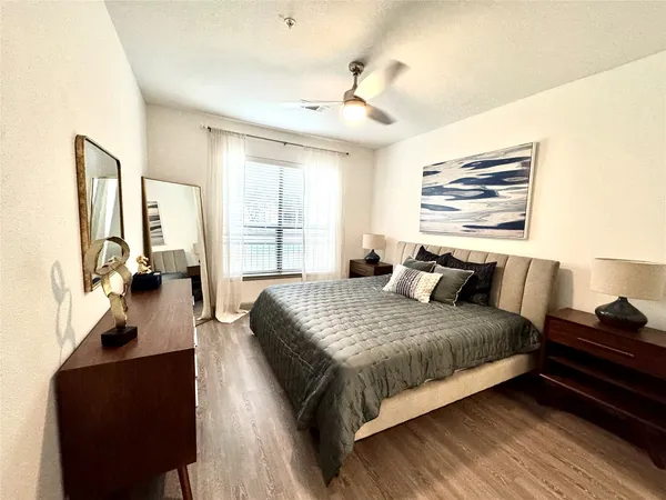 $1,414 | 3333 Weslayan Street, Unit 1412, Houston, TX 77027