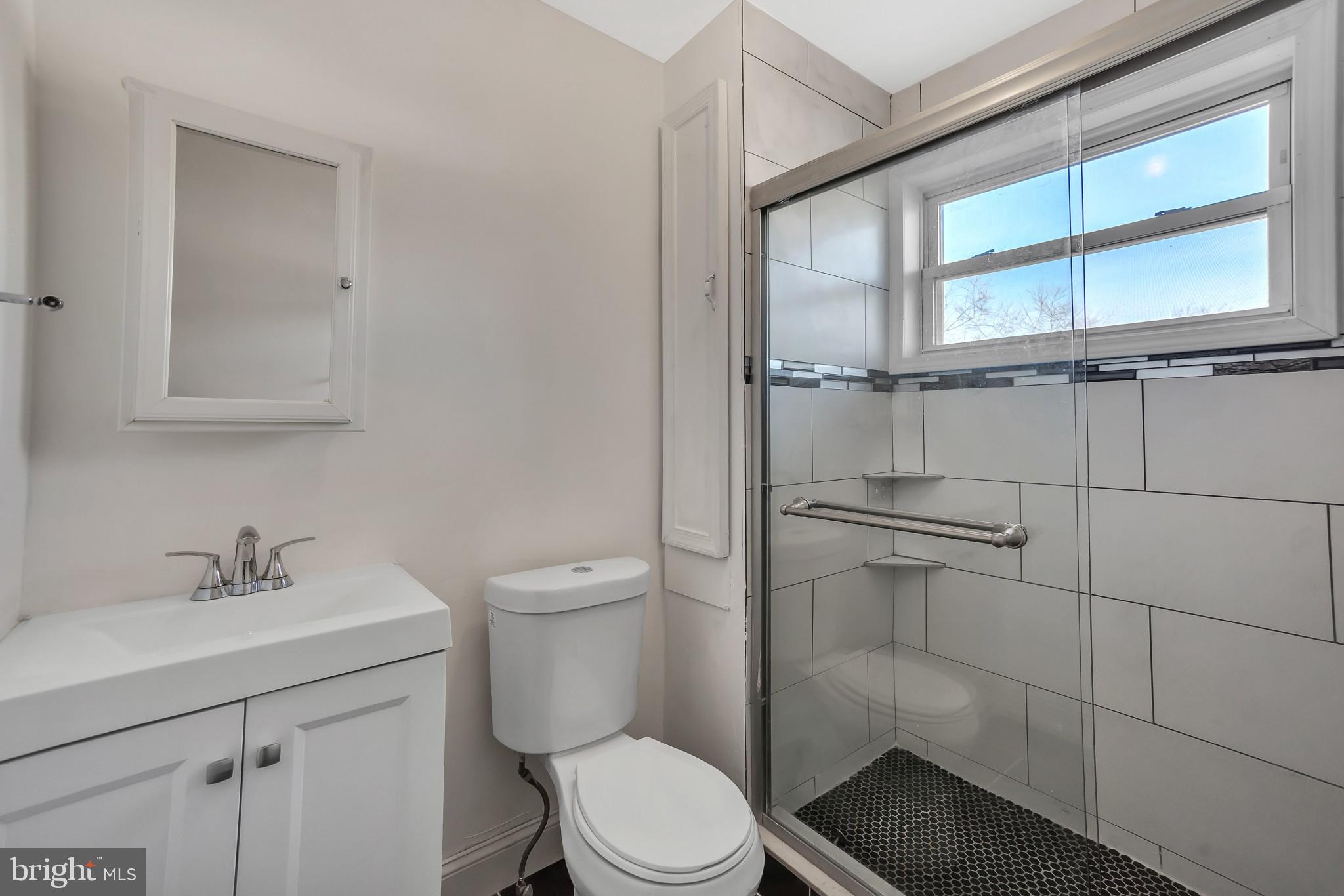 5642 Gainor Road Philadelphia, PA 19131 - Photo 14 of 23 Gallery Image 14