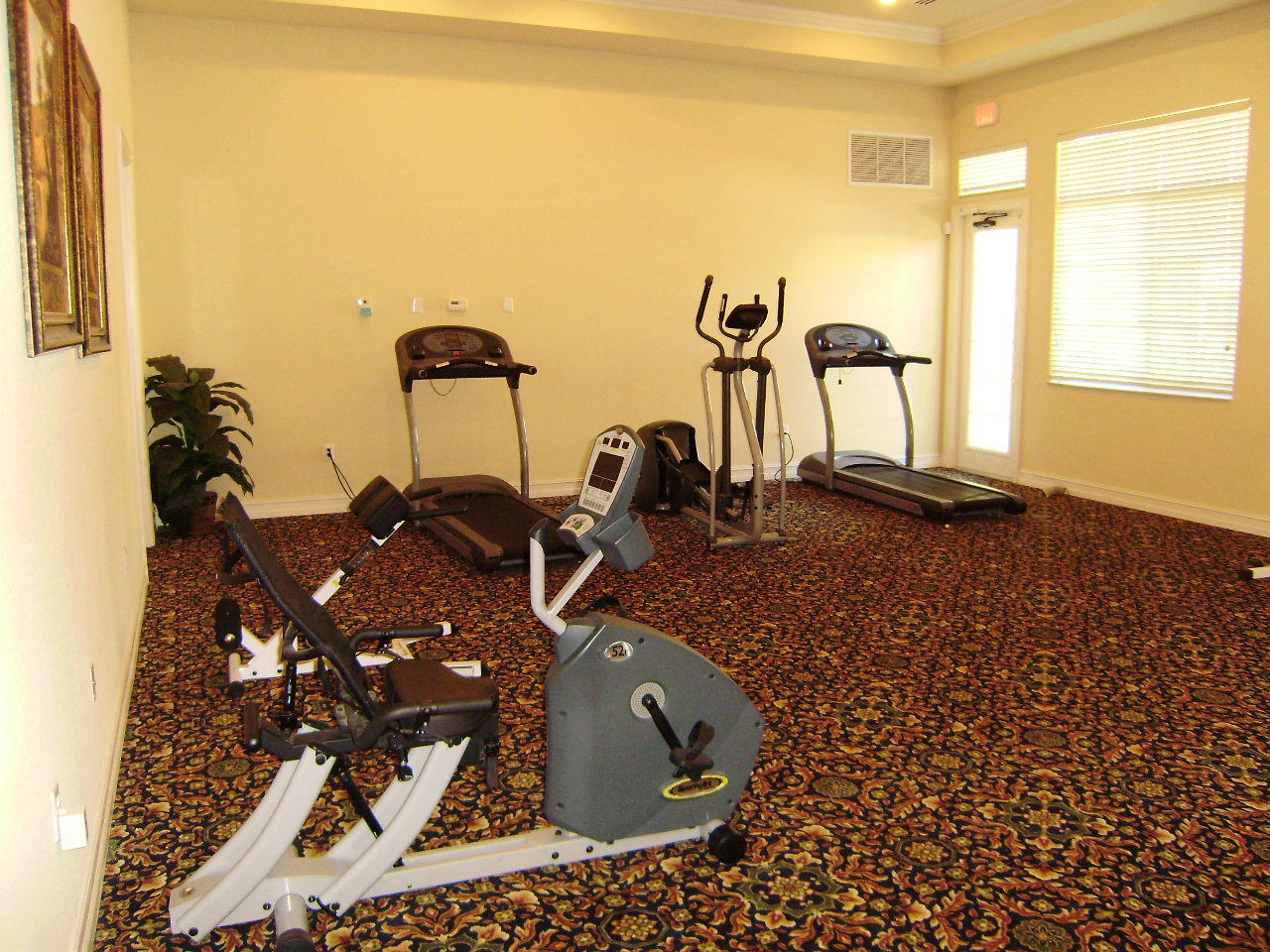 1400 Lucaya Drive Riviera Beach, FL 33404 - Photo 4 of 11 PC050037