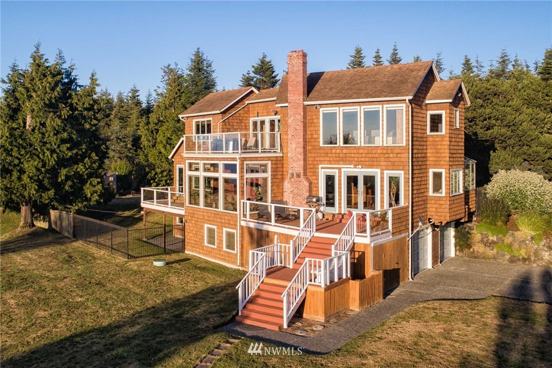 394 Haada Laas Road Port Townsend, WA 98368 - Photo 2 of 25 Gallery Image 2