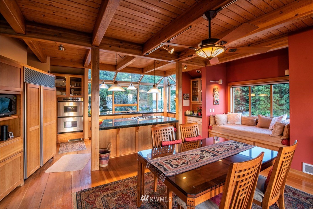 394 Haada Laas Road Port Townsend, WA 98368 - Photo 7 of 25 Gallery Image 7