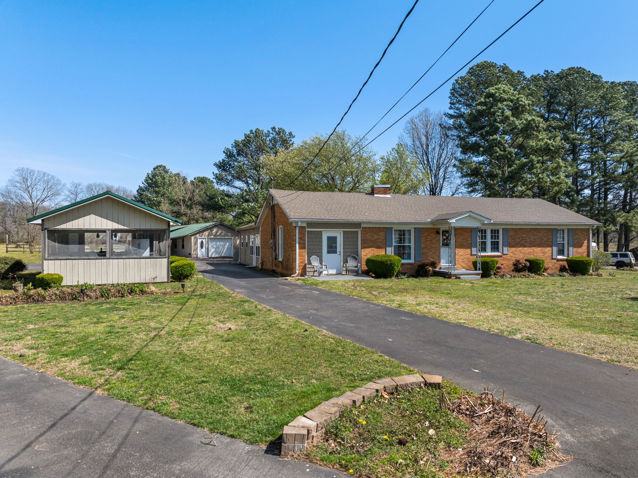 94 Dunn Road Leoma, TN 38468 - Photo 1 of 53