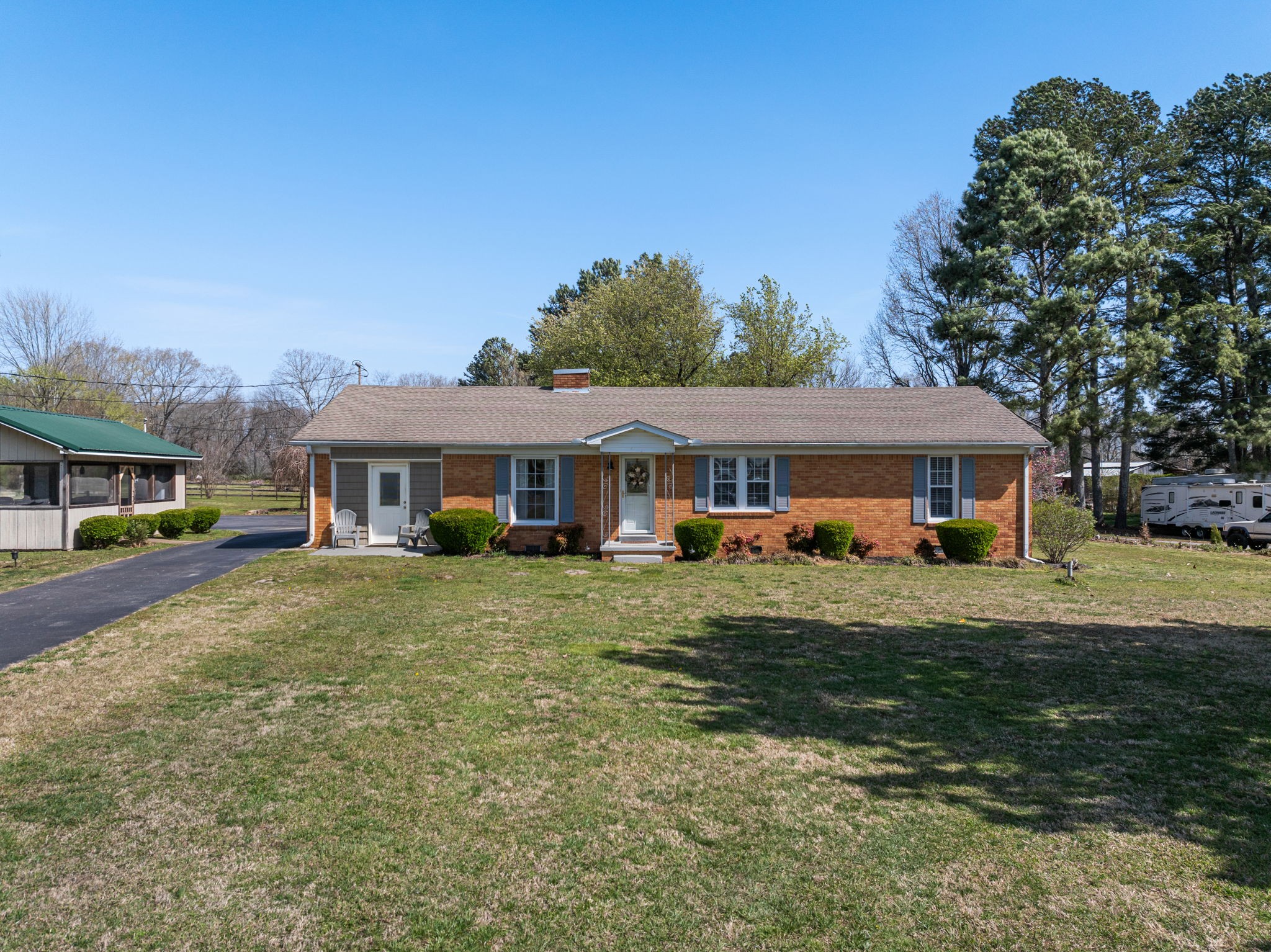 94 Dunn Road Leoma, TN 38468 - Photo 3 of 53