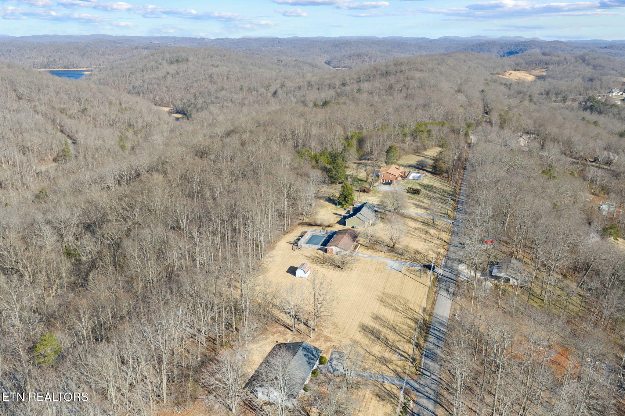 815 Stephens Road Rocky Top, TN 37769 - Photo 5 of 31 38-web-or-mls-815 Stephens--53