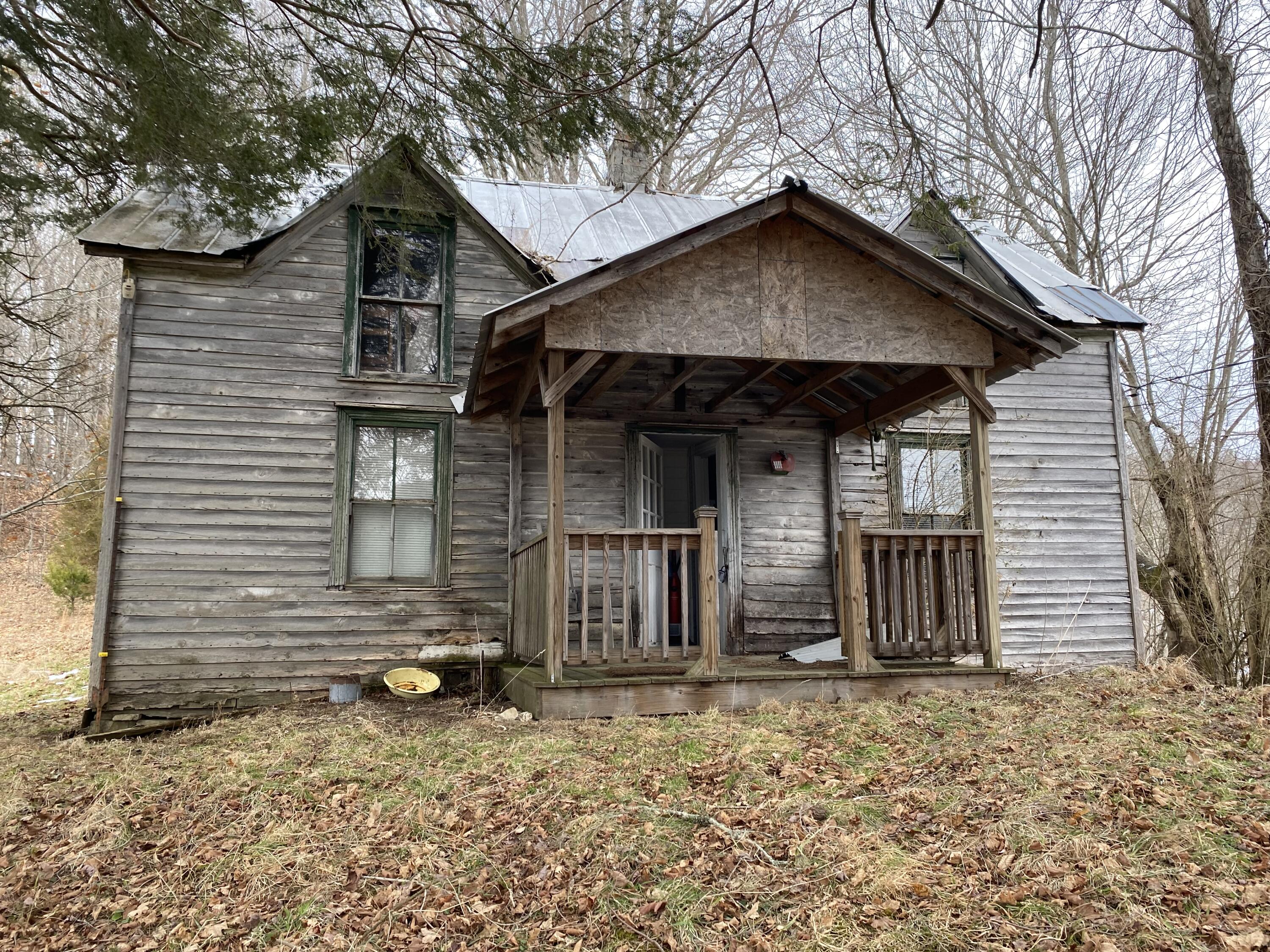 1741 Ripshin Mountain Road Roan Mountain, TN 37687 - Photo 2 of 42 FF1B00C9-5069-44F0-82F7-DBDA618BFB48