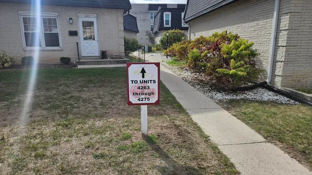 $129,900 | 4273 West Cherrywood Lane, Brown Deer, WI 53209