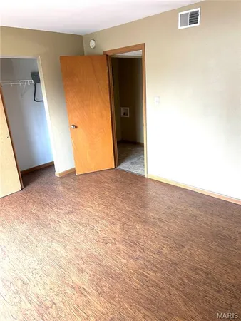 $825 | 5 Sarpy Road, Unit D, Belleville, IL 62221