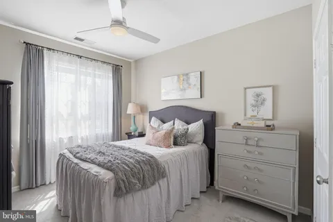 $282,000 | 12929 Centre Park Circle, Unit 115, Herndon, VA 20171